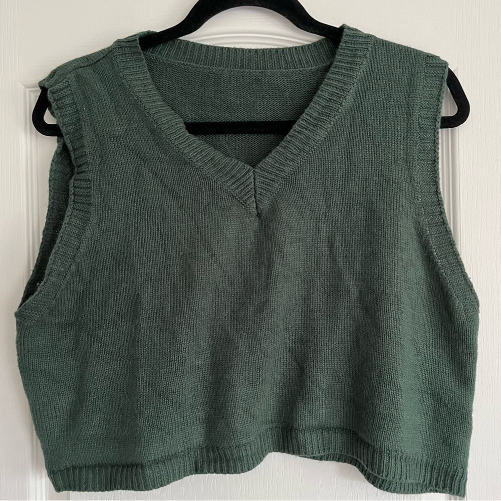 Green Knit Sleeveless Sweater Vest Size Large